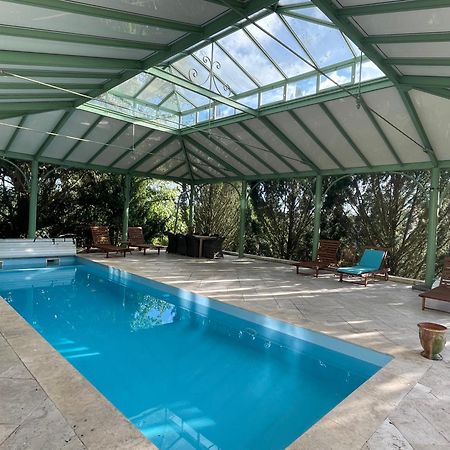 VILLA SPA PERRET-4 Étoiles-PARC de 3 Ha au pied du PARC NATUREL DU VEXIN NORMAND-Châteaux -Nature-Ballades-VTT-Cheval-Golf-À 5 Mn de GIVERNY-Jardins de MONET-Musée IMPRESSIONNISTE-Pour 2 Nuitées SAUNA ou JACUZZI offert en Hiver ou PISCINE en Été ou H Sainte-Genevieve-les-Gasny Extérieur photo