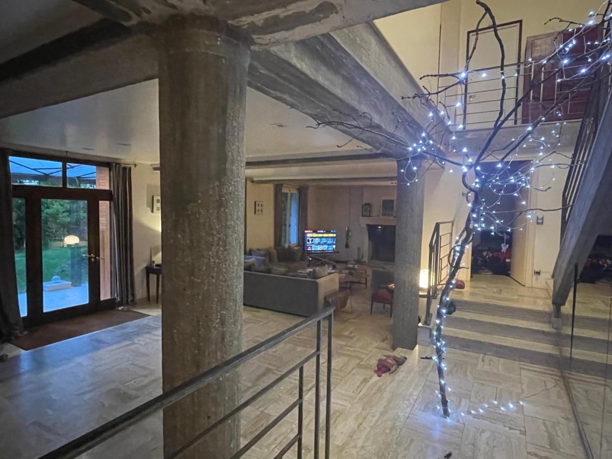 VILLA SPA PERRET-4 Étoiles-PARC de 3 Ha au pied du PARC NATUREL DU VEXIN NORMAND-Châteaux -Nature-Ballades-VTT-Cheval-Golf-À 5 Mn de GIVERNY-Jardins de MONET-Musée IMPRESSIONNISTE-Pour 2 Nuitées SAUNA ou JACUZZI offert en Hiver ou PISCINE en Été ou H Sainte-Genevieve-les-Gasny Extérieur photo