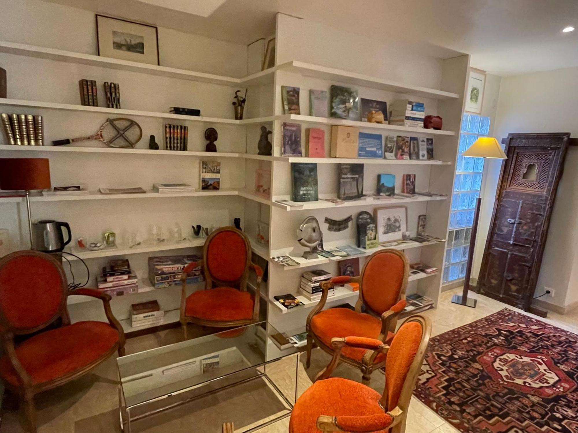 VILLA SPA PERRET-4 Étoiles-PARC de 3 Ha au pied du PARC NATUREL DU VEXIN NORMAND-Châteaux -Nature-Ballades-VTT-Cheval-Golf-À 5 Mn de GIVERNY-Jardins de MONET-Musée IMPRESSIONNISTE-Pour 2 Nuitées SAUNA ou JACUZZI offert en Hiver ou PISCINE en Été ou H Sainte-Genevieve-les-Gasny Extérieur photo