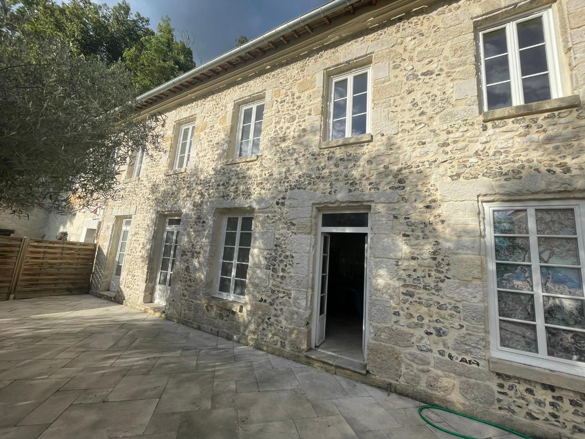 VILLA SPA PERRET-4 Étoiles-PARC de 3 Ha au pied du PARC NATUREL DU VEXIN NORMAND-Châteaux -Nature-Ballades-VTT-Cheval-Golf-À 5 Mn de GIVERNY-Jardins de MONET-Musée IMPRESSIONNISTE-Pour 2 Nuitées SAUNA ou JACUZZI offert en Hiver ou PISCINE en Été ou H Sainte-Genevieve-les-Gasny Extérieur photo